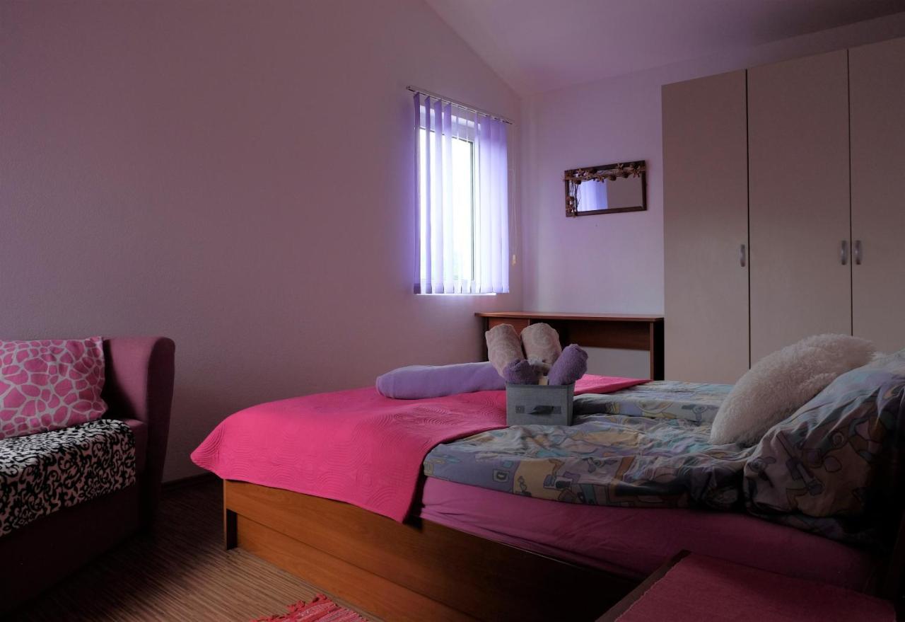 Apartman Precca سوبيتارسكا دراغا المظهر الخارجي الصورة