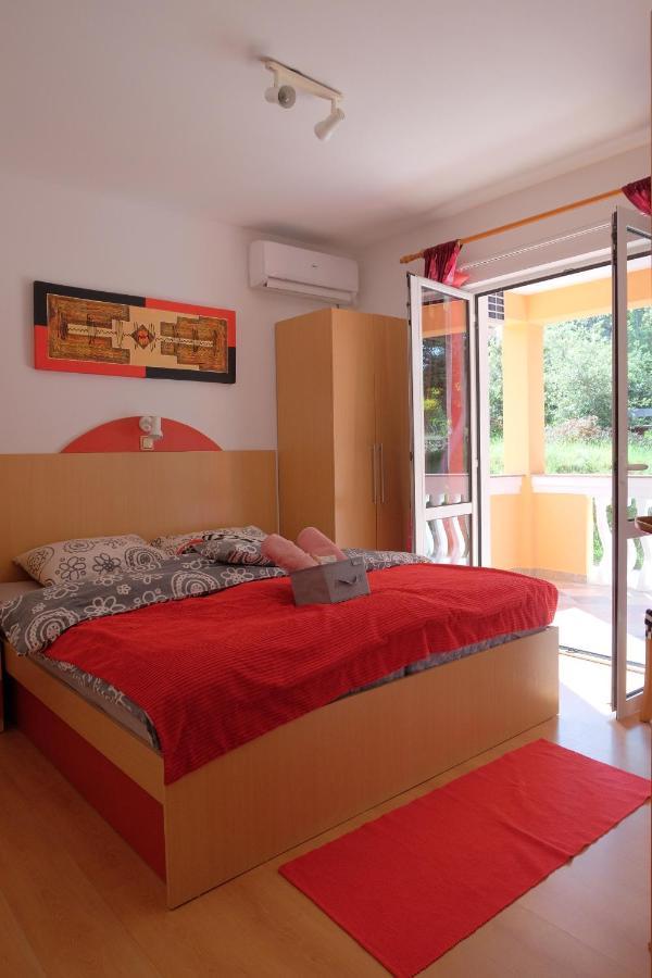 Apartman Precca سوبيتارسكا دراغا المظهر الخارجي الصورة
